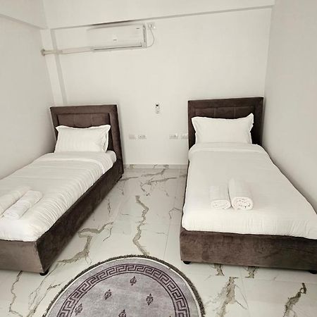 Appartamento Ulliri Tirana Esterno foto